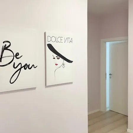 Apartamento Lovely Tirana